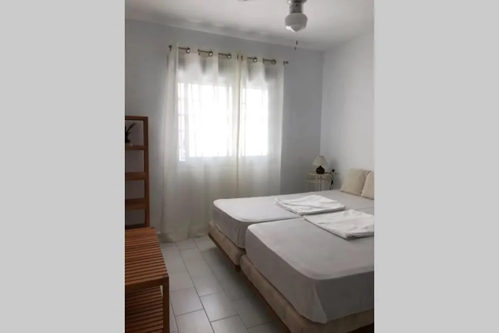 Apto. 2 Dorm. Marbella 100M Playa Apartment