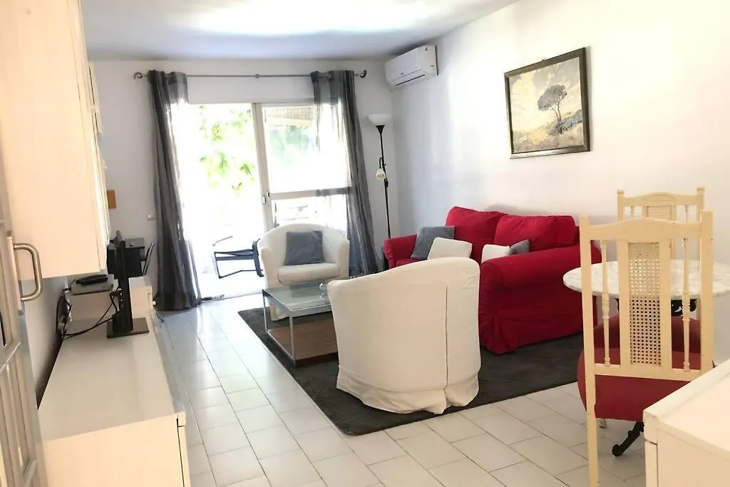 Apto. 2 Dorm. Marbella 100M Playa Apartment