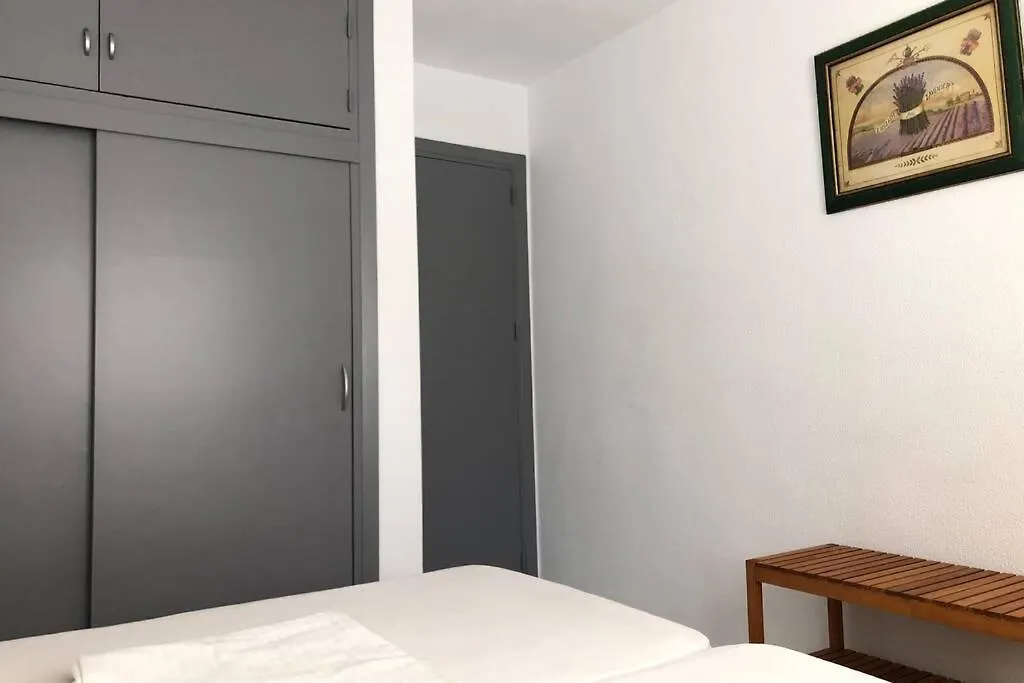 Apto. 2 Dorm. Marbella 100M Playa Apartment