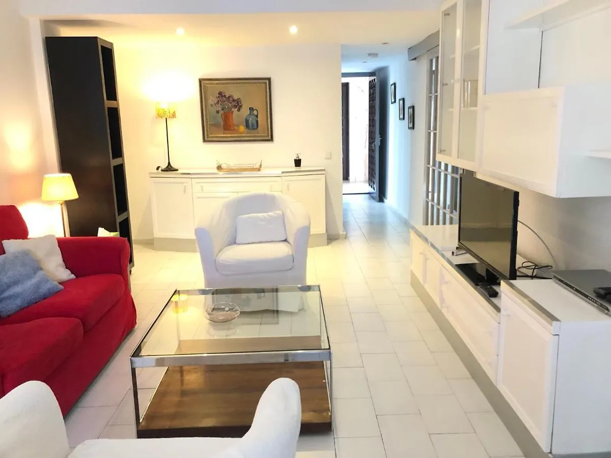 Apto. 2 Dorm. Marbella 100M Playa Apartment